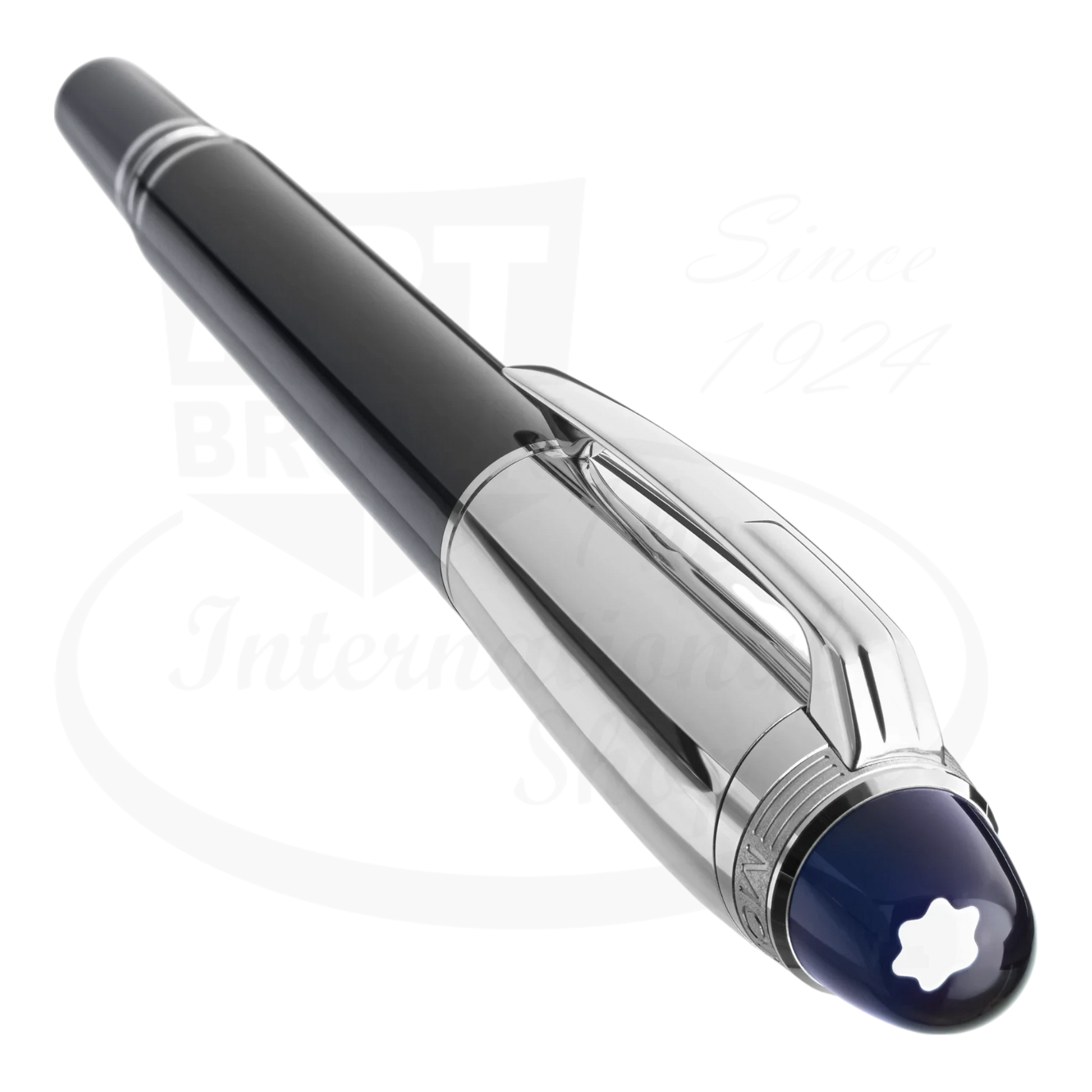 Montblanc StarWalker fineliner rollerball pen angled view with black barrel and platinum-coated cap